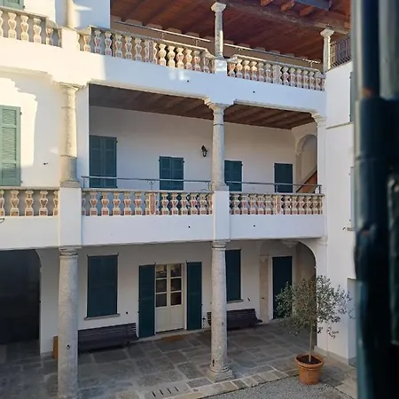 Feluca Apartment *